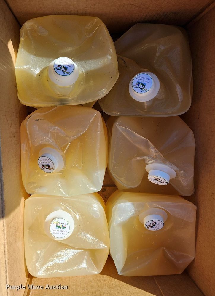 image for item MK9455 2013 Caterpillar 501HD harvester