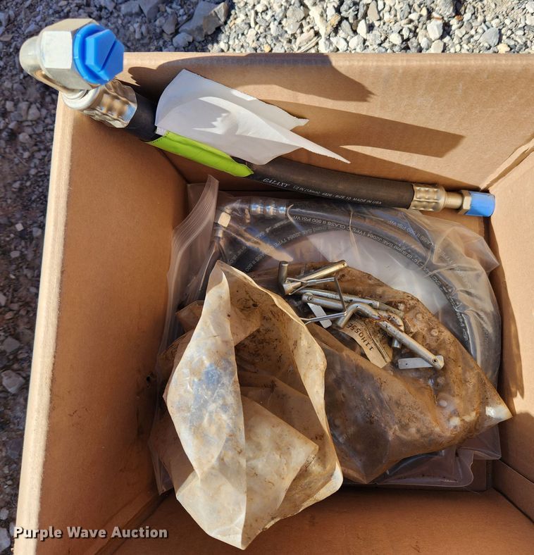 image for item MK9455 2013 Caterpillar 501HD harvester