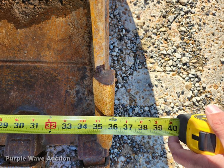 image for item MK9472 2018 Link Belt 80X3 mini excavator