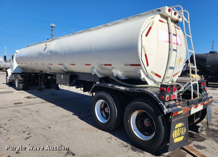 image for item MK9480 1964 Butler  tank trailer