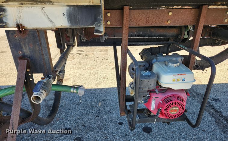 image for item MK9480 1964 Butler  tank trailer