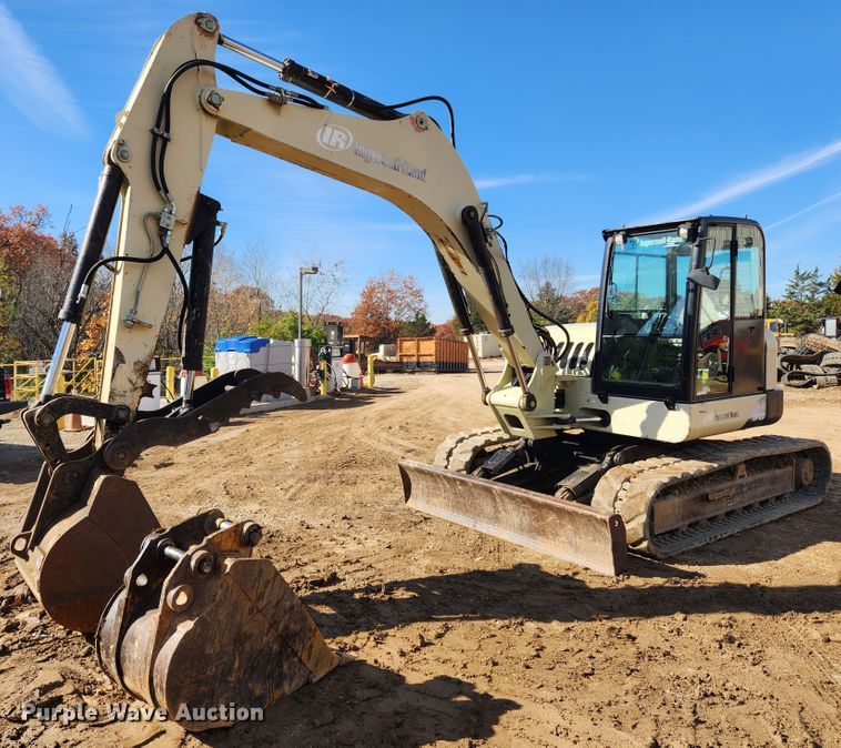 image for item MK9488 2005 Ingersoll Rand ZX125  mini excavator