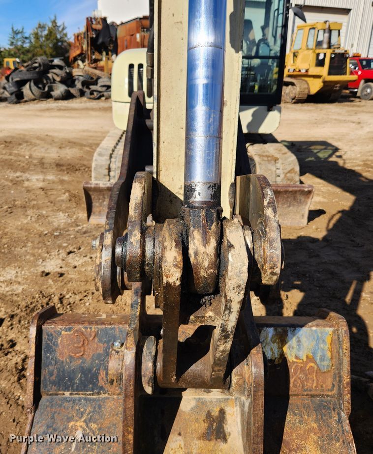 image for item MK9488 2005 Ingersoll Rand ZX125  mini excavator