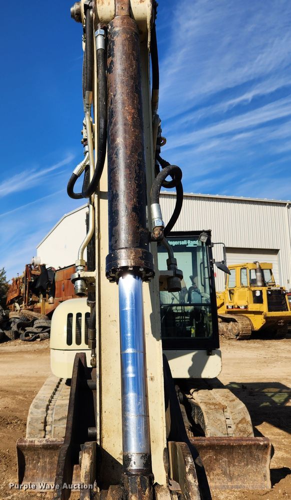 image for item MK9488 2005 Ingersoll Rand ZX125  mini excavator