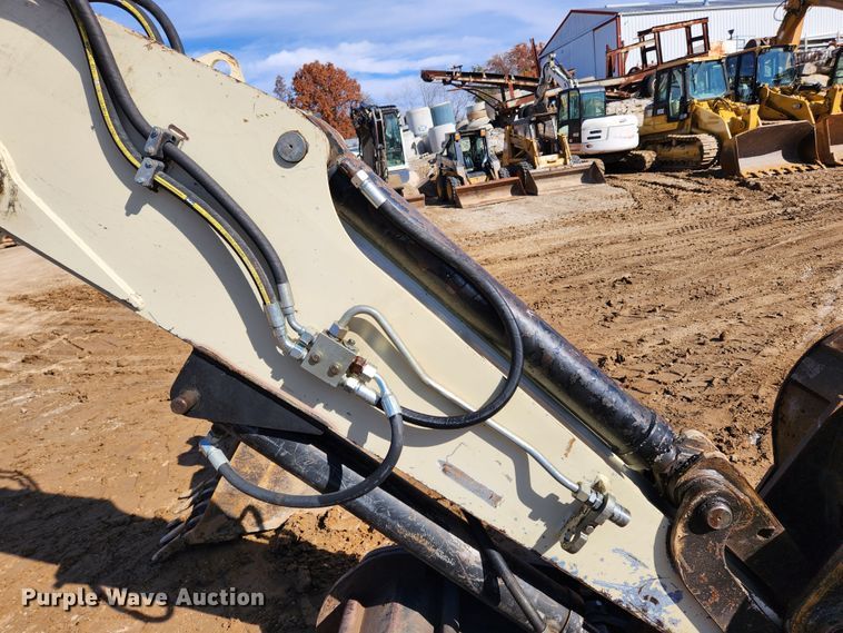 image for item MK9488 2005 Ingersoll Rand ZX125  mini excavator