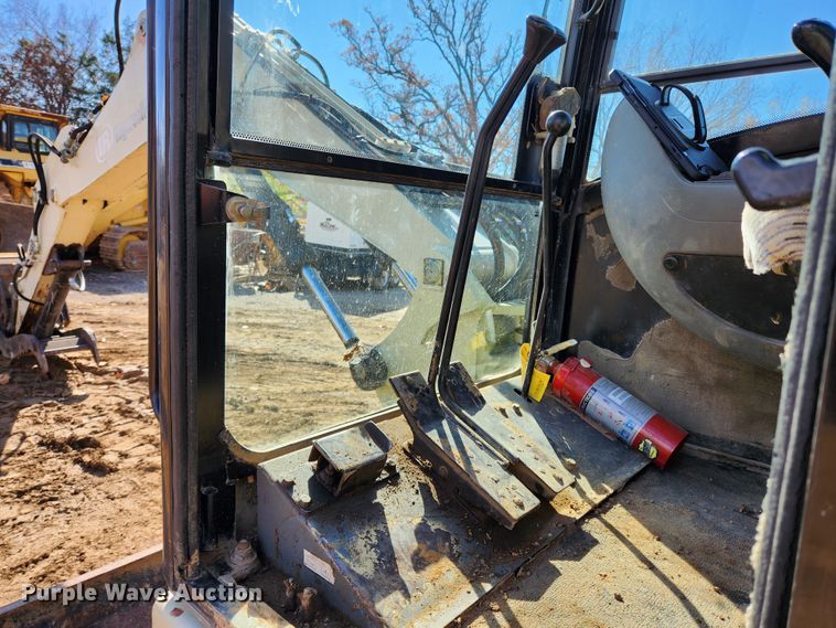 image for item MK9488 2005 Ingersoll Rand ZX125  mini excavator