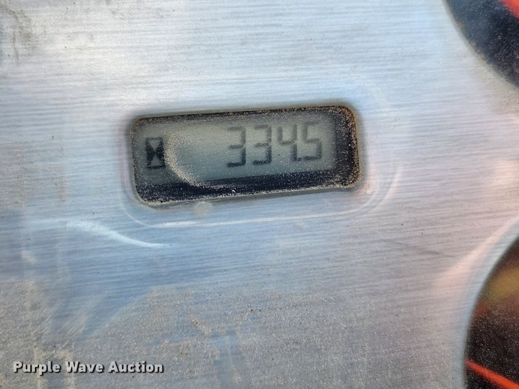 image for item MK9488 2005 Ingersoll Rand ZX125  mini excavator