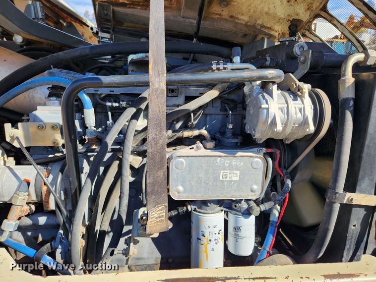 image for item MK9488 2005 Ingersoll Rand ZX125  mini excavator