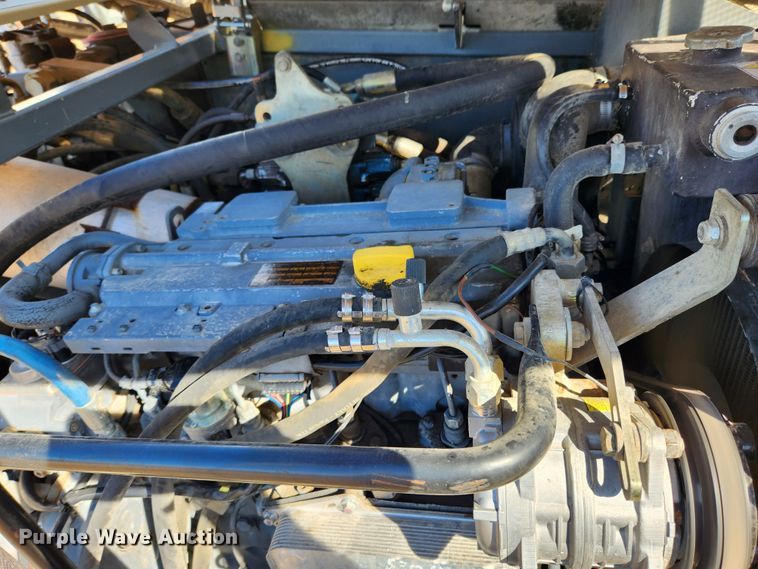 image for item MK9488 2005 Ingersoll Rand ZX125  mini excavator