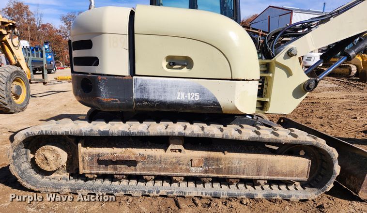 image for item MK9488 2005 Ingersoll Rand ZX125  mini excavator