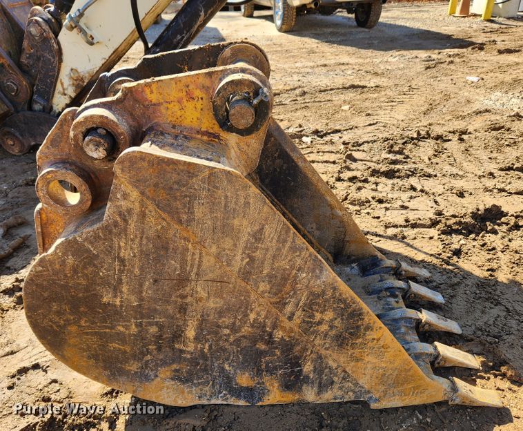 image for item MK9488 2005 Ingersoll Rand ZX125  mini excavator