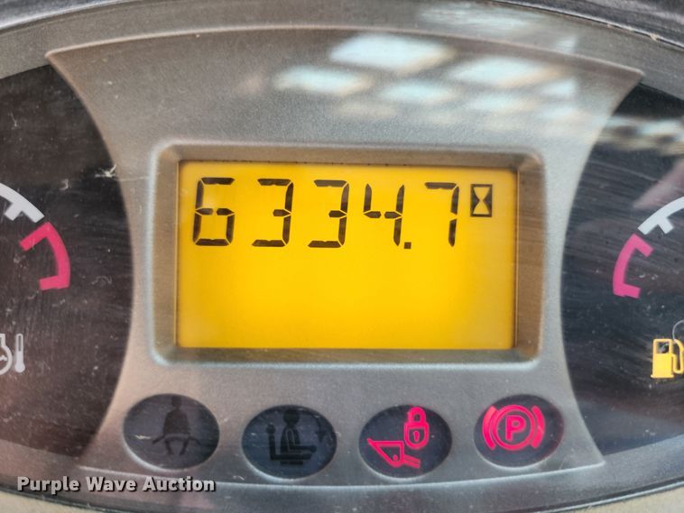 image for item MK9489 2008 Bobcat T250  tracked skid steer loader