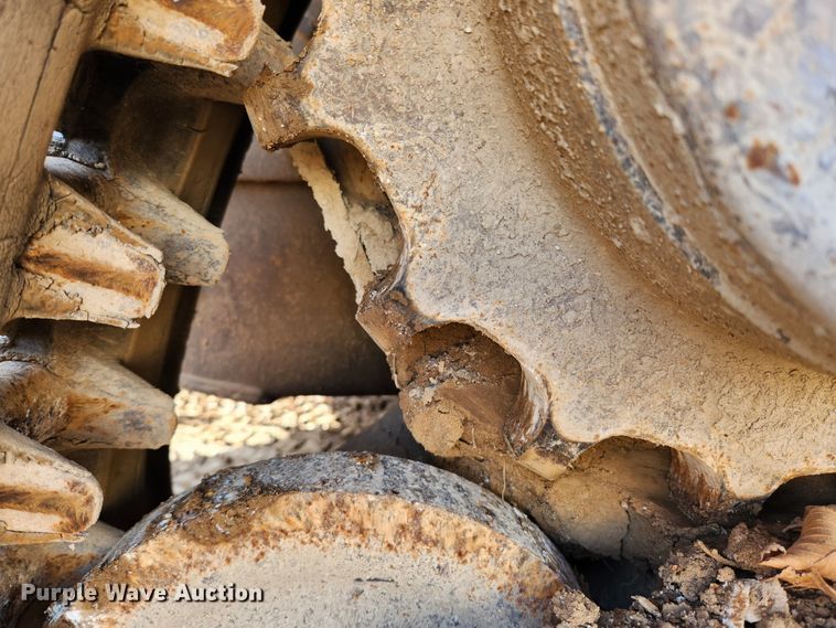 image for item MK9489 2008 Bobcat T250  tracked skid steer loader