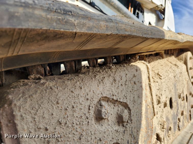 image for item MK9489 2008 Bobcat T250  tracked skid steer loader