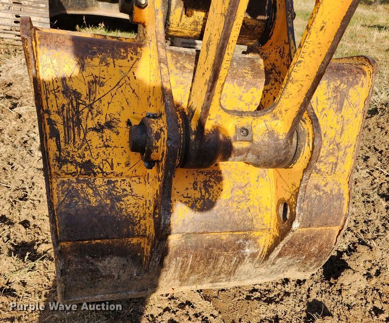 image for item MK9490 2005 Hyundai Robex 210LC-7  excavator
