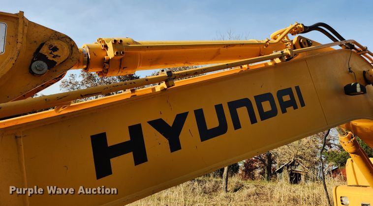 image for item MK9490 2005 Hyundai Robex 210LC-7  excavator