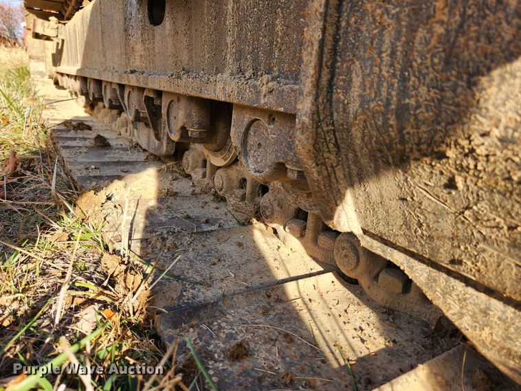 image for item MK9490 2005 Hyundai Robex 210LC-7  excavator