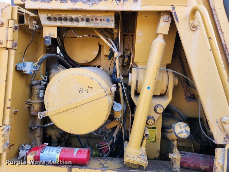image for item MK9491 1989 Caterpillar 953  track loader
