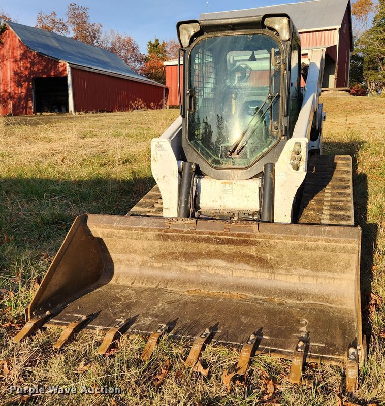 image for item MK9493 2016 Bobcat T750  tracked skid steer loader