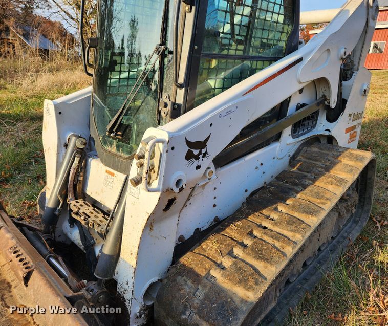 image for item MK9493 2016 Bobcat T750  tracked skid steer loader