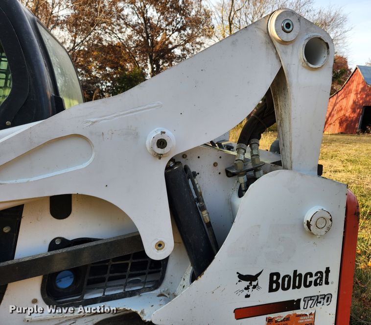 image for item MK9493 2016 Bobcat T750  tracked skid steer loader