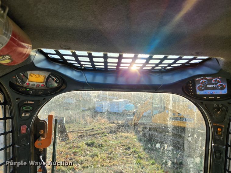 image for item MK9493 2016 Bobcat T750  tracked skid steer loader