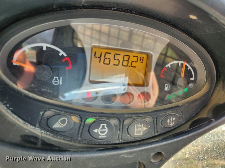 image for item MK9493 2016 Bobcat T750  tracked skid steer loader