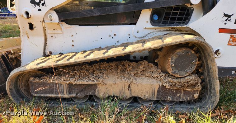 image for item MK9493 2016 Bobcat T750  tracked skid steer loader