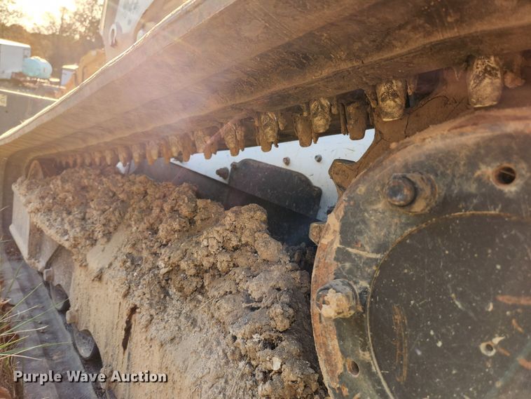 image for item MK9493 2016 Bobcat T750  tracked skid steer loader