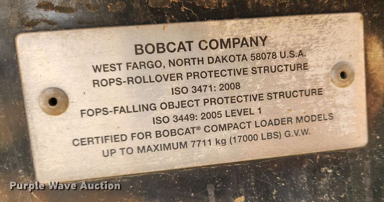 image for item MK9493 2016 Bobcat T750  tracked skid steer loader