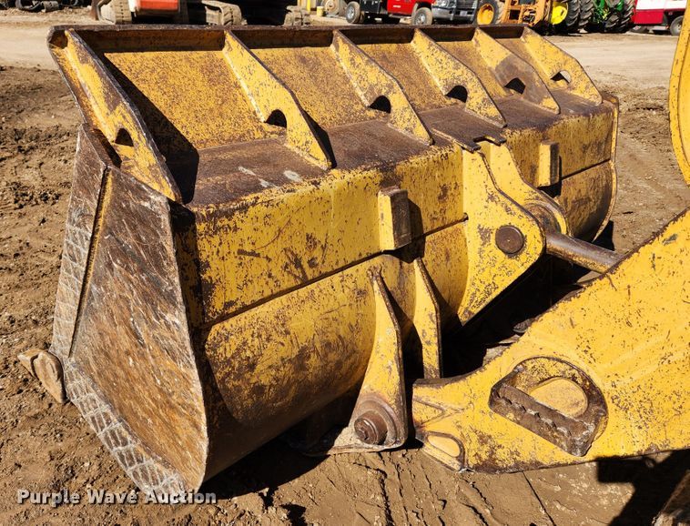 image for item MK9495 1995 Caterpillar 963  track loader