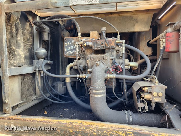 image for item MK9496 1995 Case 9050B  excavator