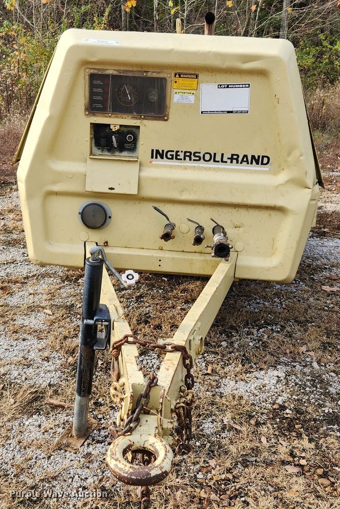 image for item MK9519 1990 Ingersoll Rand 250  air compressor
