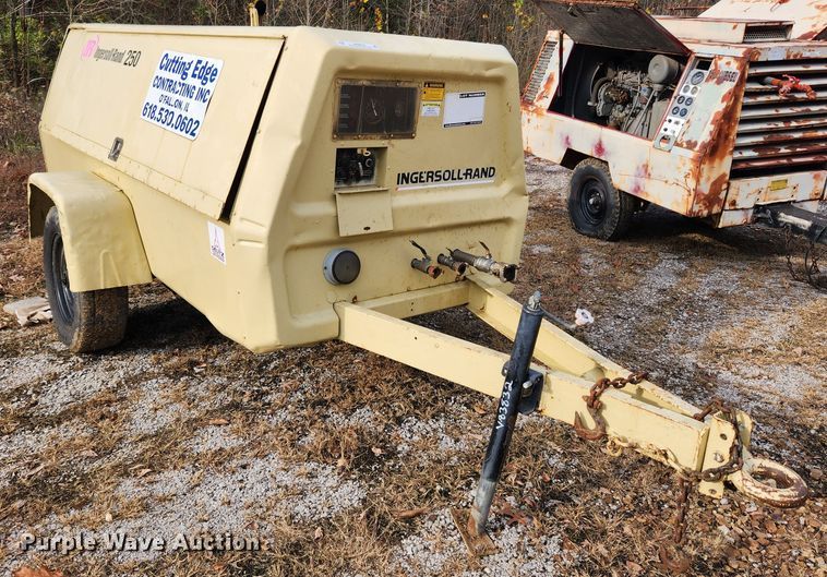 image for item MK9519 1990 Ingersoll Rand 250  air compressor