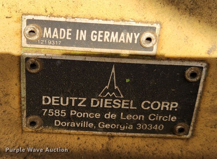 image for item MK9519 1990 Ingersoll Rand 250  air compressor