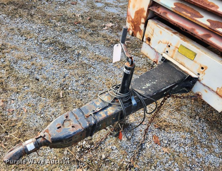 image for item MK9520 1986 Cooper  air compressor