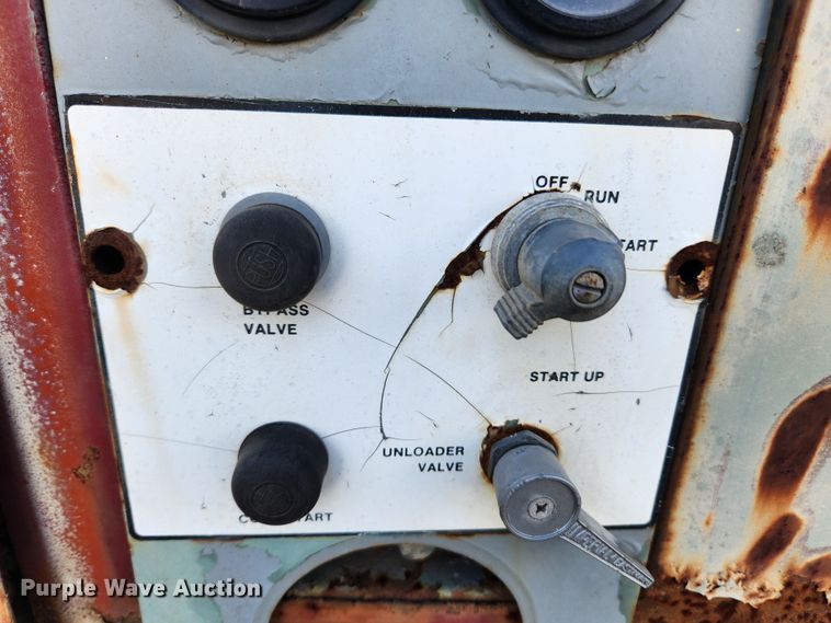 image for item MK9520 1986 Cooper  air compressor