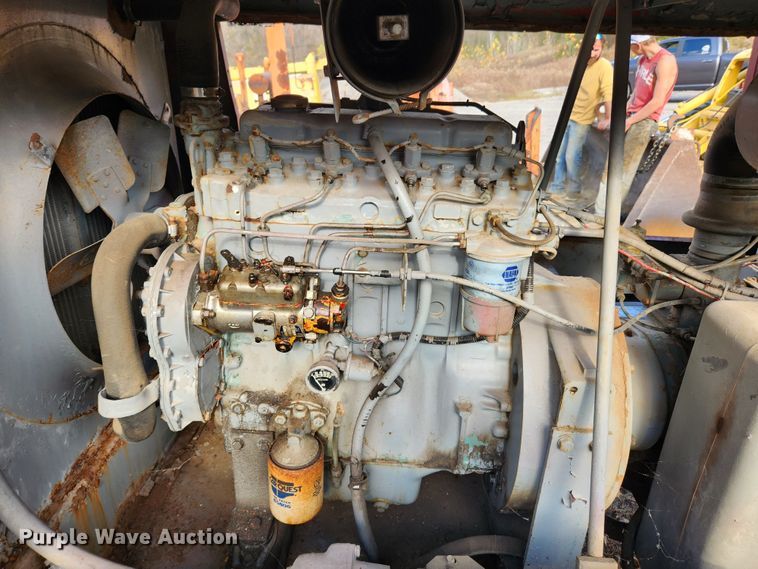 image for item MK9520 1986 Cooper  air compressor