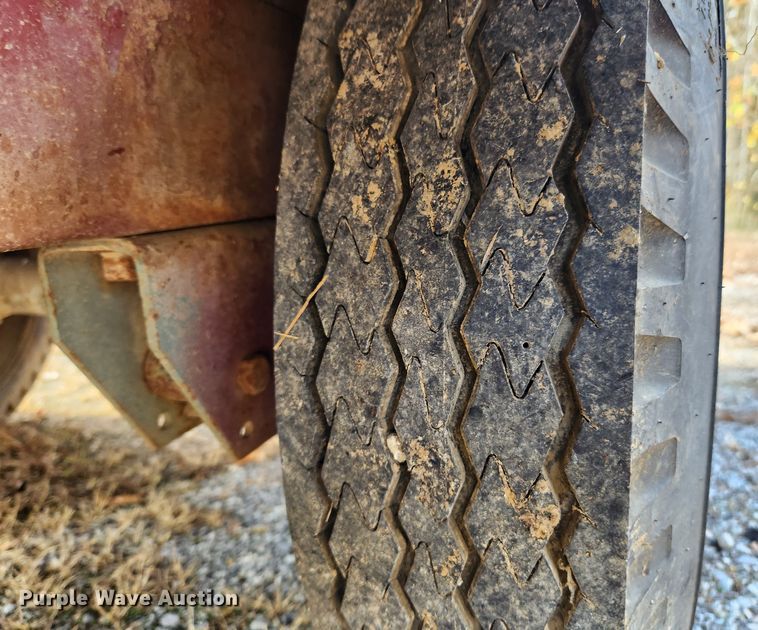 image for item MK9520 1986 Cooper  air compressor