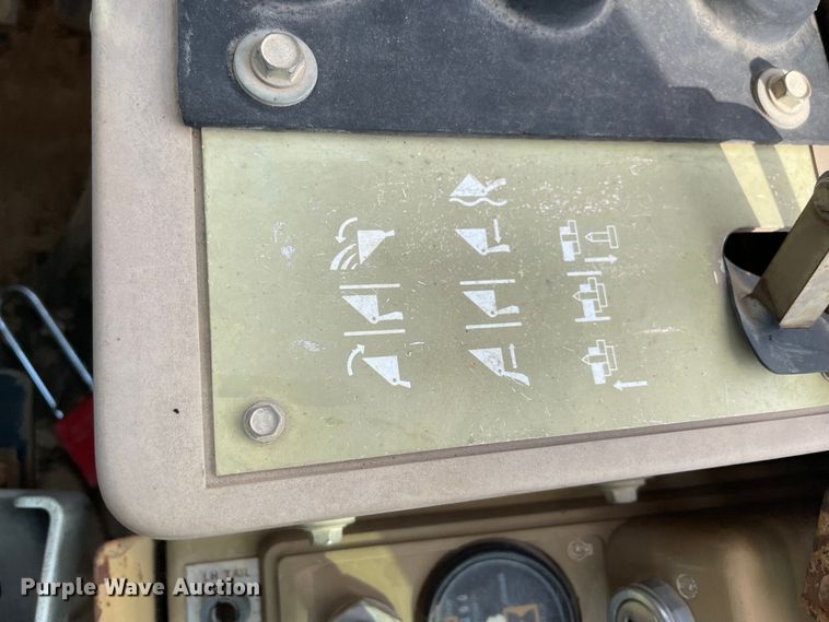 image for item MR9506 1993 Caterpillar IT28B  integrated tool carrier