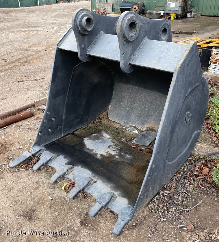 image for item MR9509 CP  excavator bucket