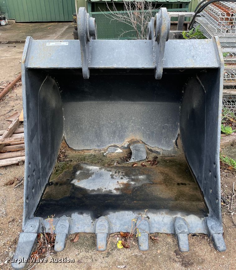 image for item MR9509 CP  excavator bucket