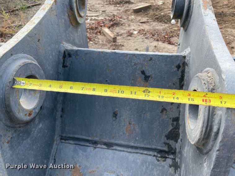 image for item MR9509 CP  excavator bucket