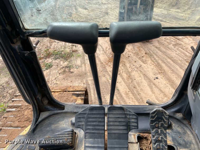 image for item MR9512 2012 Komatsu PC308USLC  excavator