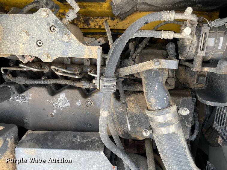 image for item MR9512 2012 Komatsu PC308USLC  excavator