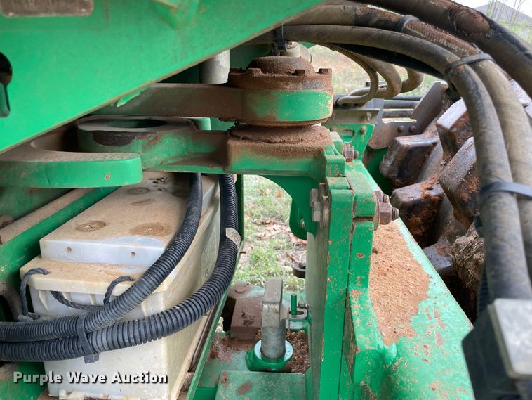 image for item MR9514 2011 Hamm 3205P  single drum vibratory roller