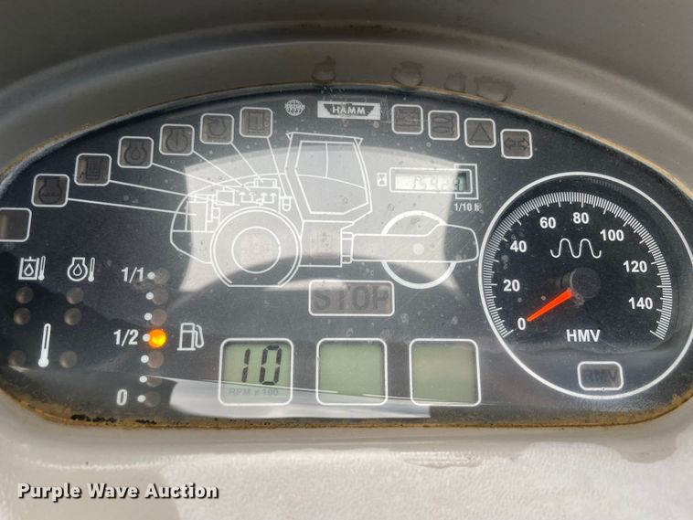 image for item MR9514 2011 Hamm 3205P  single drum vibratory roller