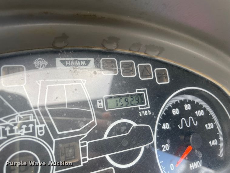 image for item MR9514 2011 Hamm 3205P  single drum vibratory roller