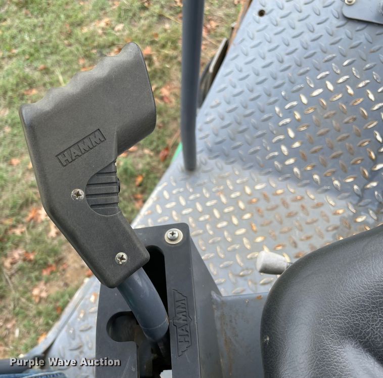 image for item MR9514 2011 Hamm 3205P  single drum vibratory roller