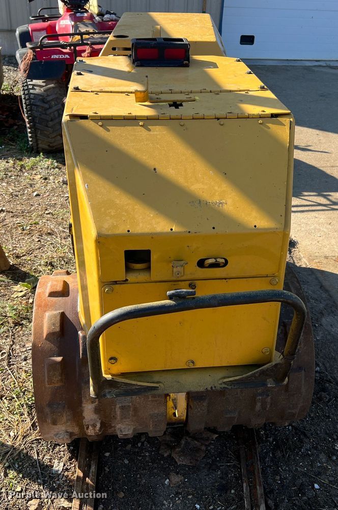 image for item MS9000 2001 Wacker RT820  trench compactor